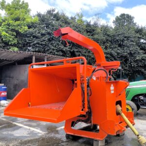 Chipeadora MORBARK M12R PTO – para Tractor (12” / 30 cm de Trabajo)